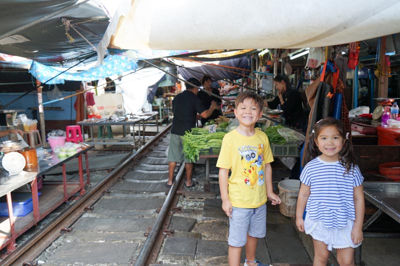 BangkokwithKids-MaeklongRailwayMarket-Kids-Tracks