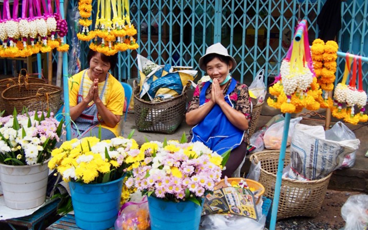 Morning-markets-in-Nan-Thailand