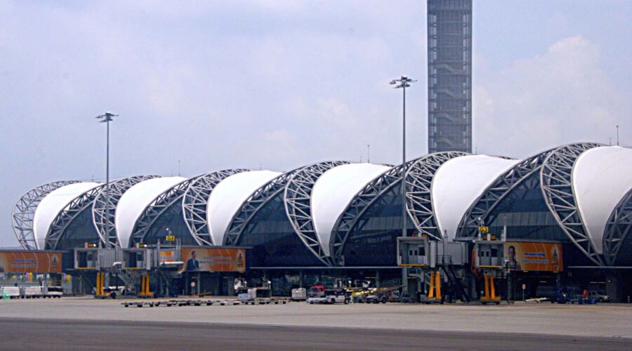 Surviving Suvarnabhumi, the Secrets of Bangkok Airport