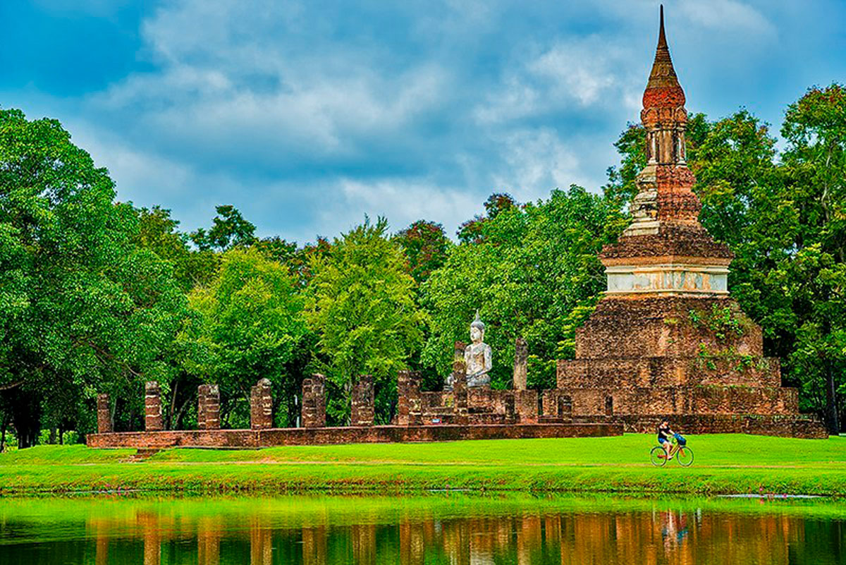 Tra Phang Ngoen Temple is Located in Sukhothai Historial Park, Sukhothai