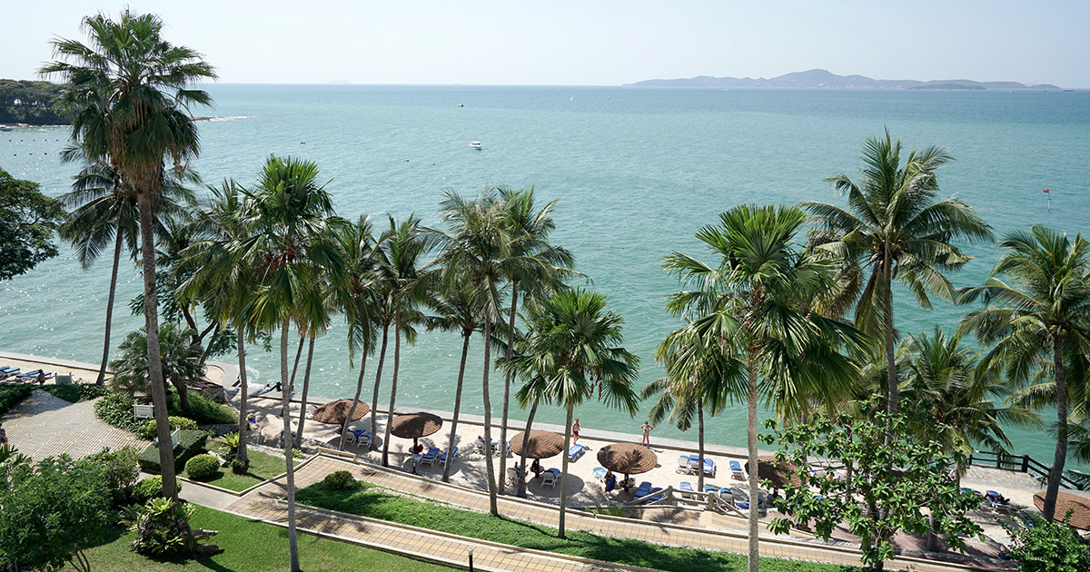 pattaya-royal-cliff-resort-thailand-1079838077